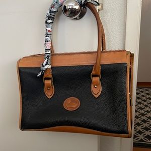 Vintage DOONEY & BOURKE All Weather Leather Satchel in Navy